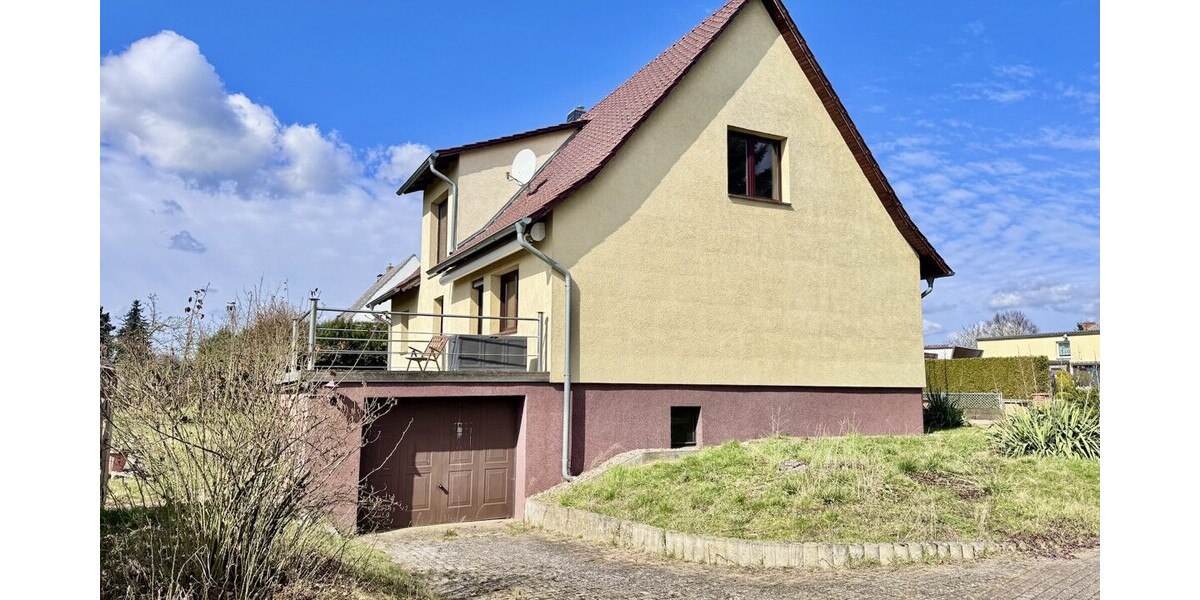 HORN IMMOBILIEN ++ Einfamilienhaus in Tantow mit Einbauküche, Garage und großem Grundstück - Einfamilienhaus Tantow | Angebot:24299209