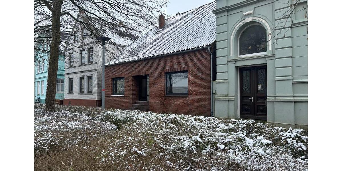 Einfamilienhaus Marne - 8 Zimmer, 200 m&sup2;, 79.000&euro; | Angebot:25407407