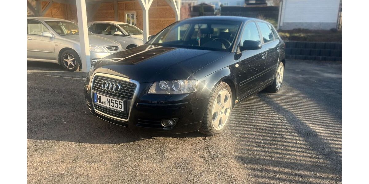 Audi A3 215.000 km 2.499 &euro; Sangerhausen 06526
