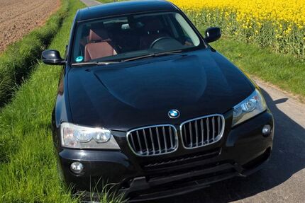 BMW X3 215.000 km 9.995 &euro; Löhne 32584