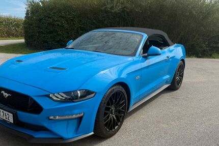 Ford Mustang 2.070 km 44.500 € Fridolfing 83413
