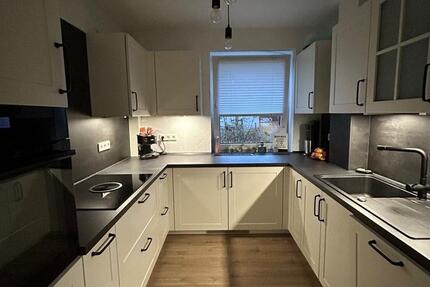 Wohnung Flensburg Falkenberg - 3 Zimmer, 72 m&sup2;, 1.200&euro; | Angebot:25559104