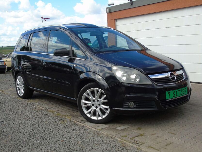 Opel Zafira 251.300 km 2.999 € SAULHEIM 55291