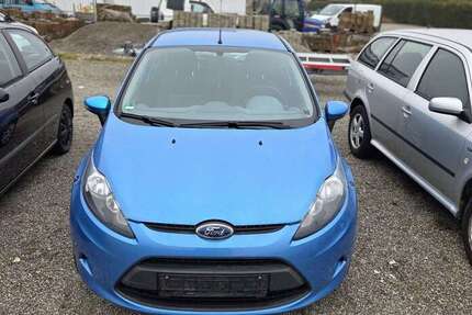 Ford Fiesta 115.000 km 2.250 &euro; Rottenacker 89616