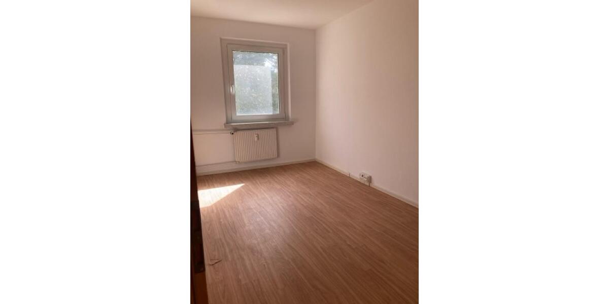 Etagenwohnung Eberswalde Brandenburgisches Viertel - 3 Zimmer, 68 m&sup2;, 465&euro; | Angebot:26391477