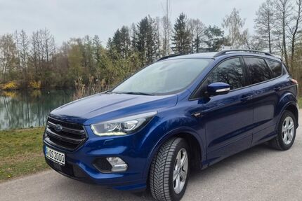 Ford Kuga 86.350 km 16.499 &euro; Königsbrunn 86343