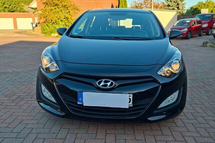 Hyundai i30 135.500 km 5.300 &euro; Braak 22145