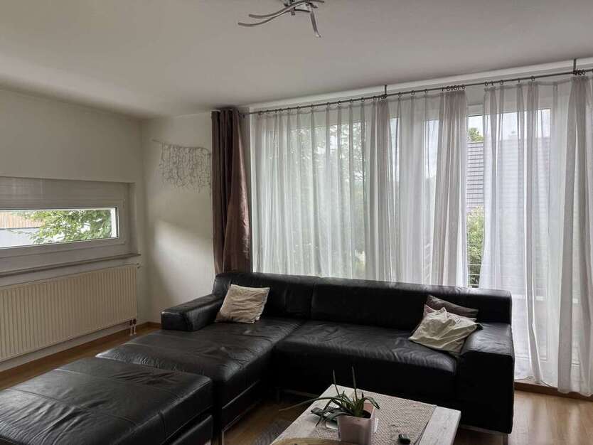 Haus zum Mieten in Reutlingen 1.250 € 122 m²