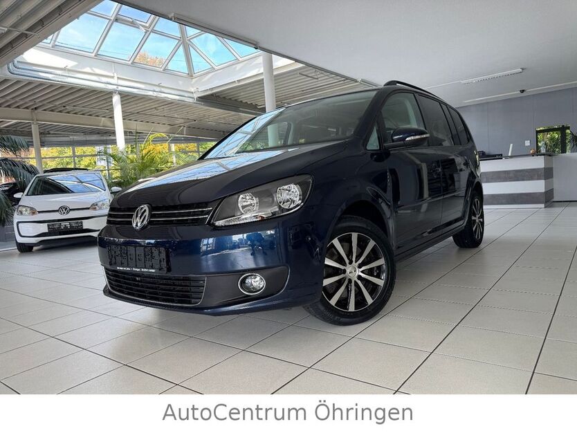 VW Touran 124.000 km 9.390 € Öhringen 74613