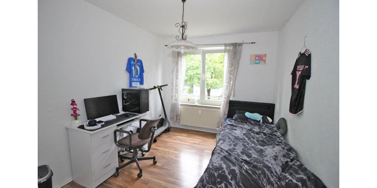 Etagenwohnung Rutesheim - 4.5 Zimmer, 90 m&sup2;, 300.000&euro; | Angebot:25099587