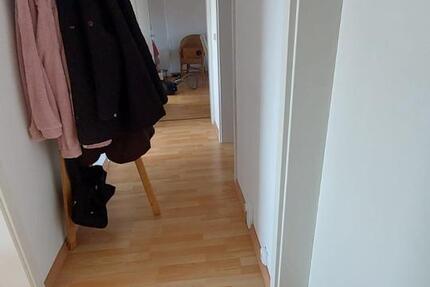 Wohnung Möllenhagen - 4 Zimmer, 70 m&sup2;, 420&euro; | Angebot:25405771