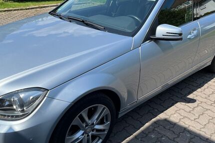 Mercedes-Benz C 250 88.000 km 16.900 &euro; Lemgo 32657