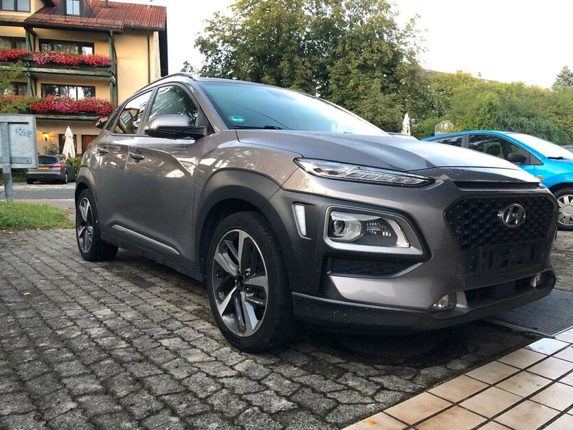 Hyundai KONA 83.000 km 11.900 € Harthausen /bei München 85630