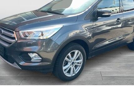 Ford Kuga 66.000 km 13.990 &euro; Leer 26789