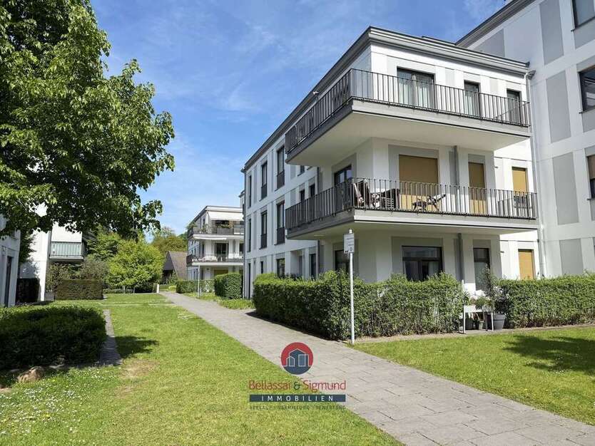 Wohnung zum Mieten in Köln 2.520 € 155.07 m²
