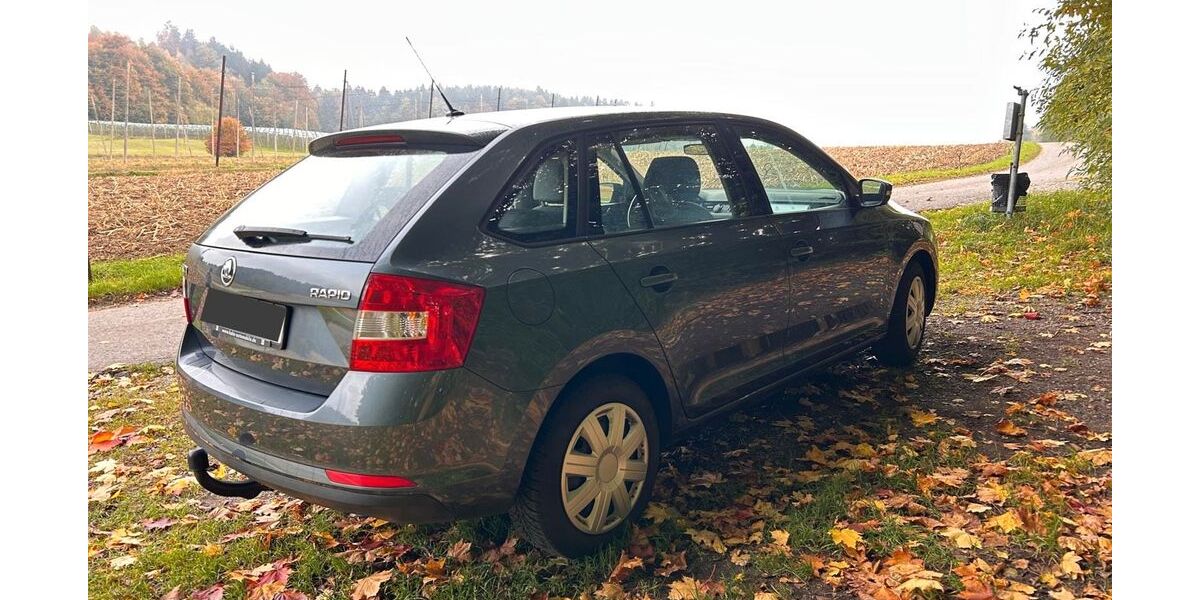 Skoda Rapid 150.500 km 8.650 &euro; Altdorf 71155