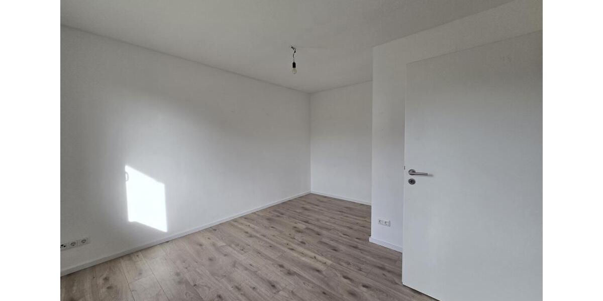 Etagenwohnung Krombach - 4 Zimmer, 86 m&sup2;, 820&euro; | Angebot:24396620