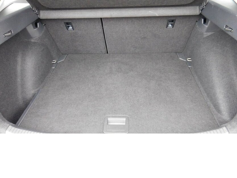 VW Taigo 1.0 TSI BMT Klima Navi ALU 27.600 km 16.390 € Vordorf 38533