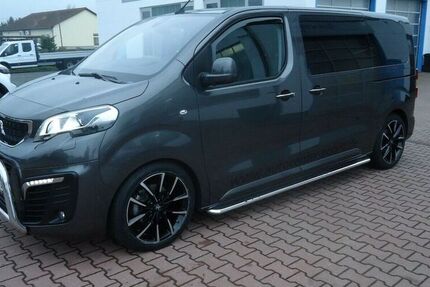 Peugeot Traveller