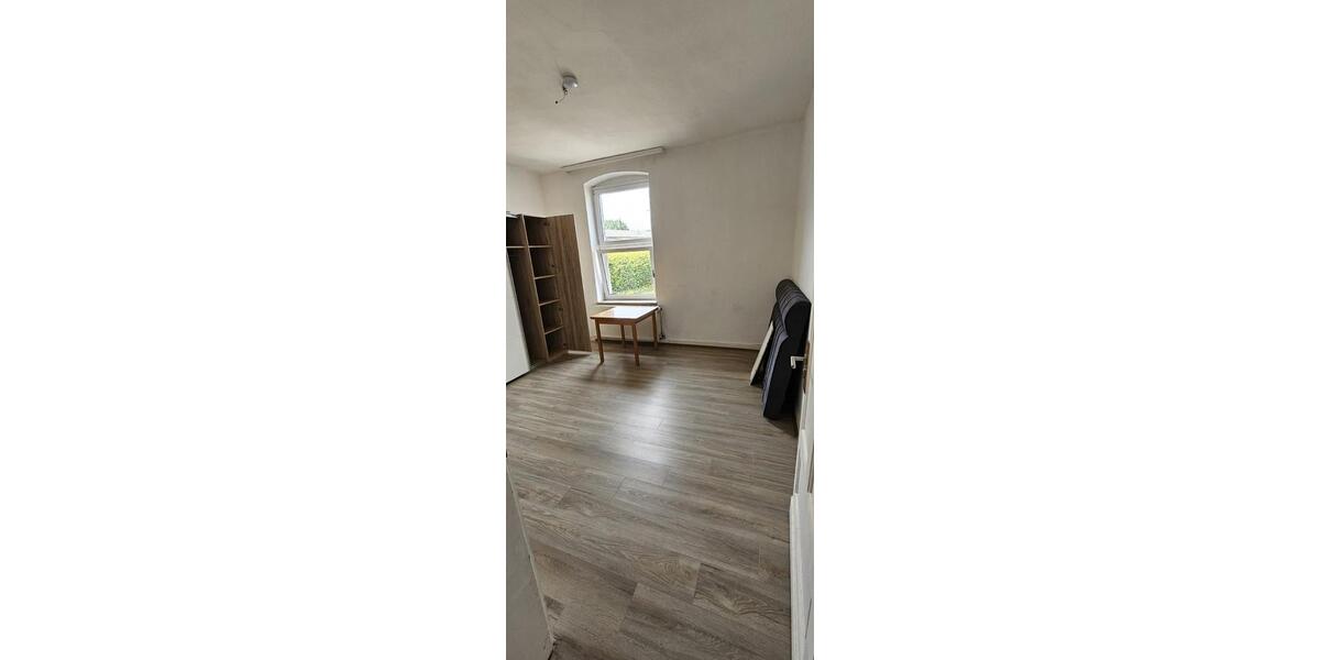 Erdgeschoßwohnung Warburg - 2 Zimmer, 74 m&sup2;, 130.000&euro; | Angebot:27096040