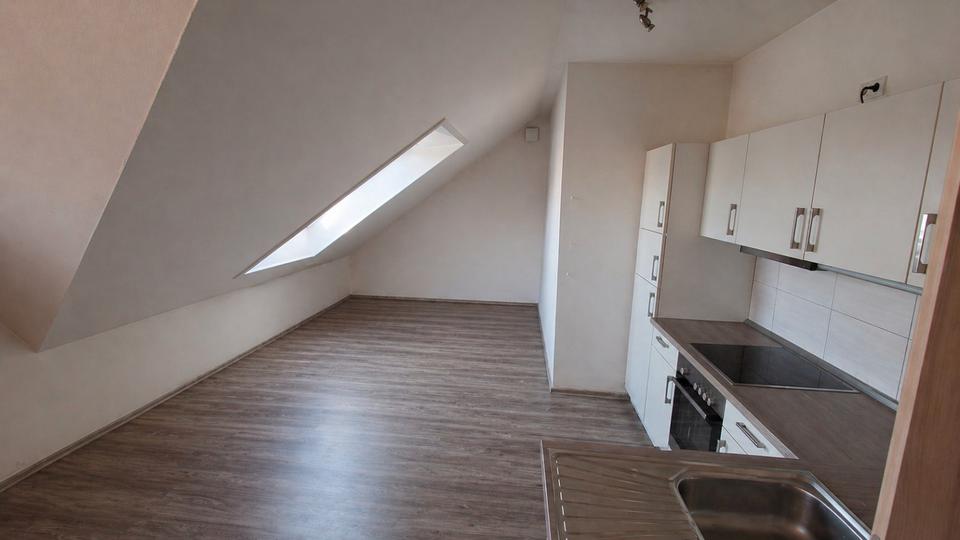 Dachgeschoßwohnung Upgant-Schott Schott - 3 Zimmer, 60 m&sup2;, 500&euro; | Angebot:26384888