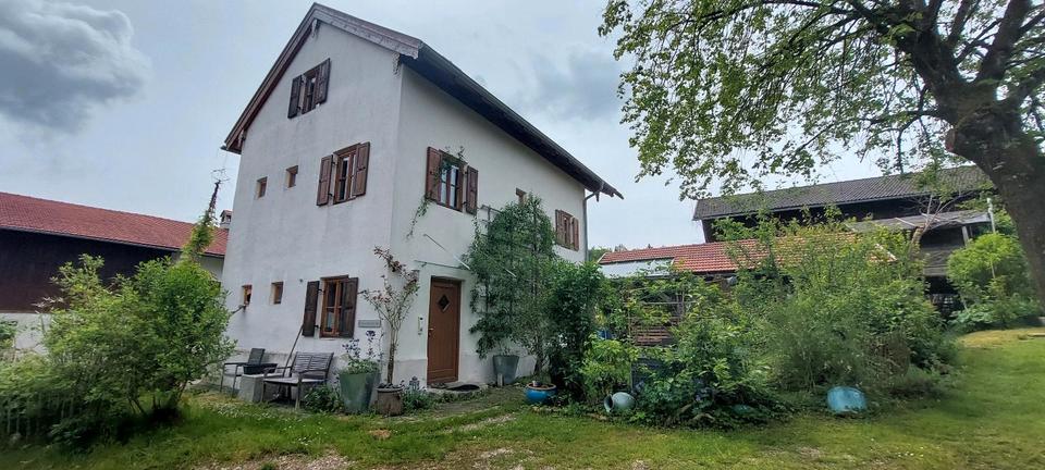 Einfamilienhaus Bad Aibling - 3.5 Zimmer, 135 m&sup2;, 2.150&euro; | Angebot:25442064