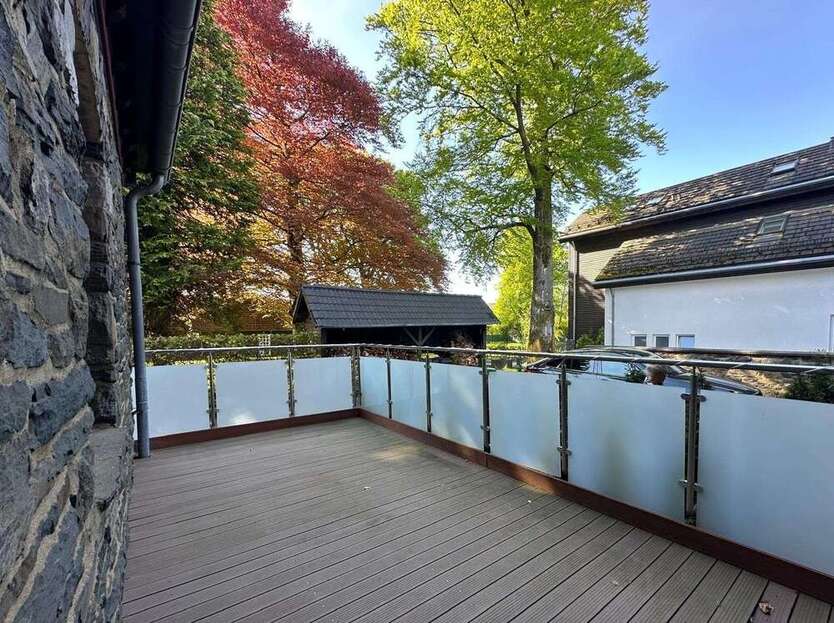 Wohnung zum Mieten in Höfen 800 € 80 m²