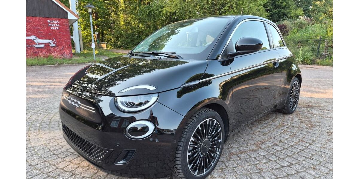 Fiat 500e 36.000 km 17.930 &euro; Uetersen 25436