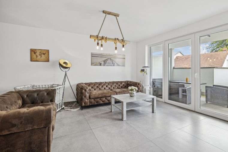 Etagenwohnung Homburg - 2 Zimmer, 77 m&sup2;, 249.000&euro; | Angebot:27200423