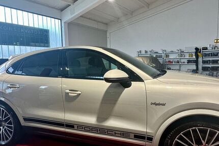 Porsche Cayenne 70.000 km 66.850 &euro; Schönberg 94513