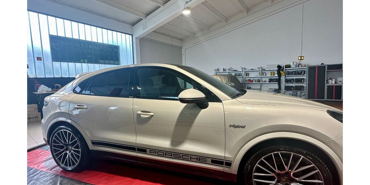 Porsche Cayenne 70.000 km 66.850 &euro; Schönberg 94513