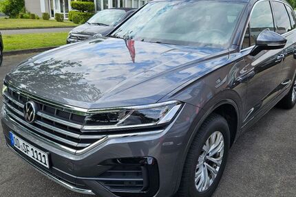VW Touareg 53.699 km 42.500 € Bad Oldesloe 23843
