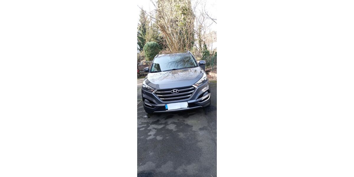 Hyundai TUCSON 72.000 km 18.400 &euro; Wuppertal 42283