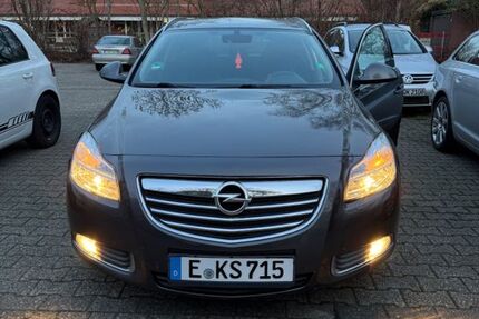 Opel Insignia 225.000 km 4.000 &euro; Essen 45326