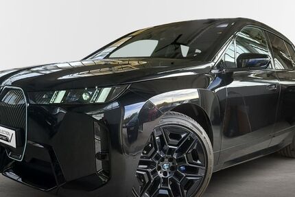 BMW iX 3.348 km 73.990 € Geretsried - Gelting 82538