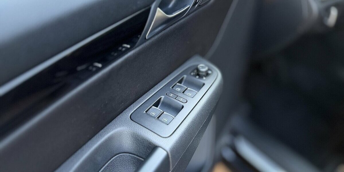 Seat Alhambra FR Line / El. Türen / PANO / CAM / AHK 105.000 km 31.900 &euro; Mönchengladbach 41066