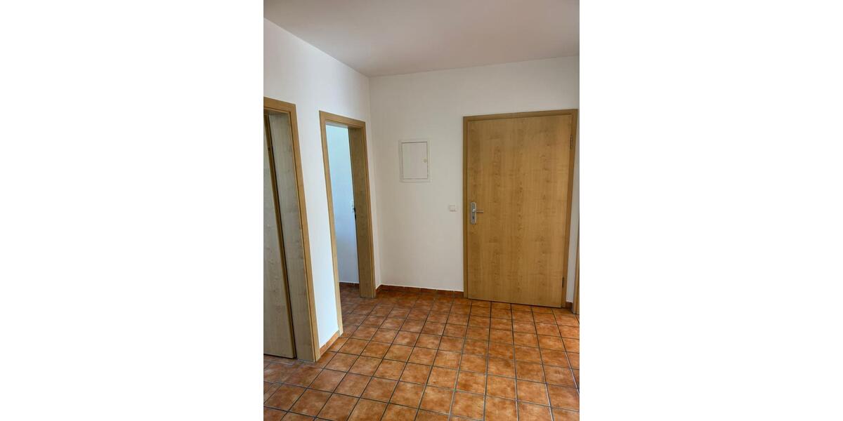 Etagenwohnung Nittenau - 4 Zimmer, 110 m&sup2;, 1.190&euro; | Angebot:26384512