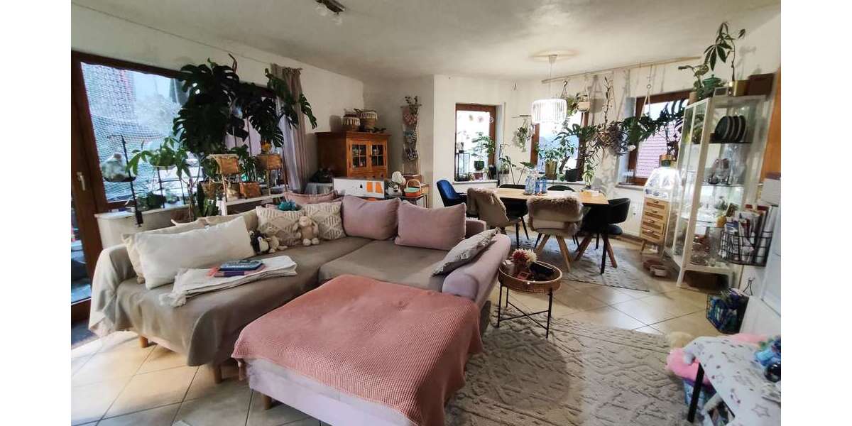 Etagenwohnung Pfedelbach Bühl - 3 Zimmer, 74 m&sup2;, 175.000&euro; | Angebot:25266346