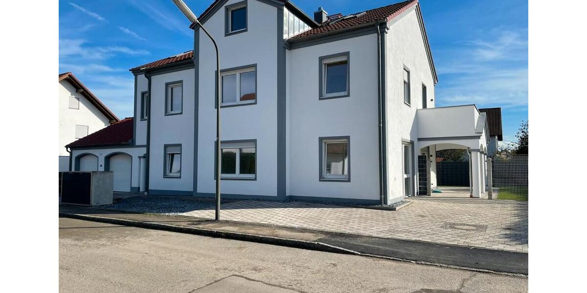 Etagenwohnung Manching - 4 Zimmer, 124 m&sup2;, 1.400&euro; | Angebot:26145842