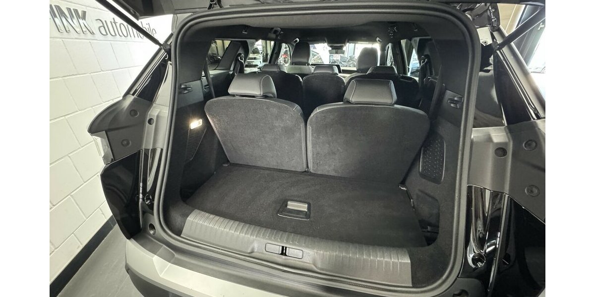 Peugeot 5008 145 Mild Hybrid Allure7 Sitzer LED 360°Cam 35.800 km 99.999 &euro; Lich 35423