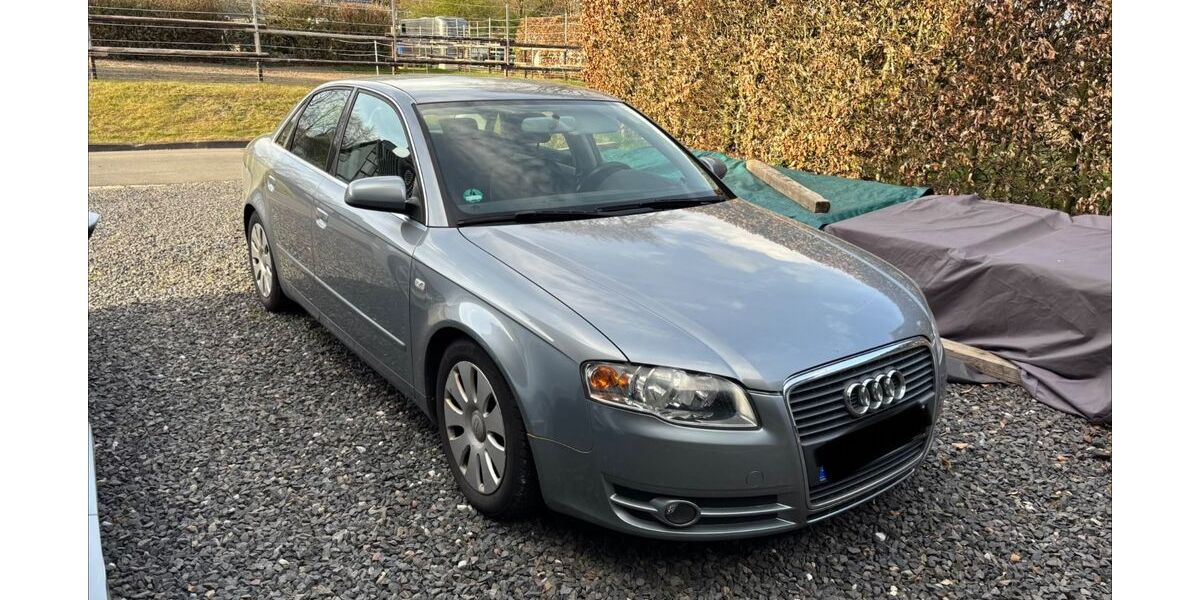 Audi A4 205.000 km 900 &euro; Monschau 52156