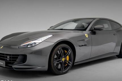 Ferrari GTC4Lusso 25.112 km 224.900 &euro; Hamburg 22143