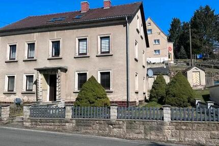 Haus Dorfhain - 8 Zimmer, 180 m&sup2;, 128.000&euro; | Angebot:26963032