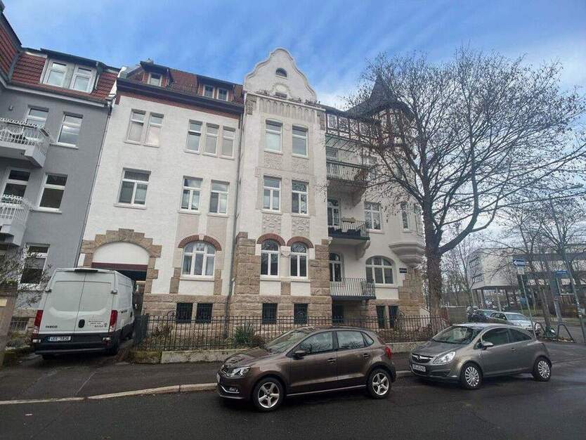 Große Wohnung .... gute Lage .... vermietete 5-Zimmer-Wohnung in der Brühlervorstadt !! 5 zimmer