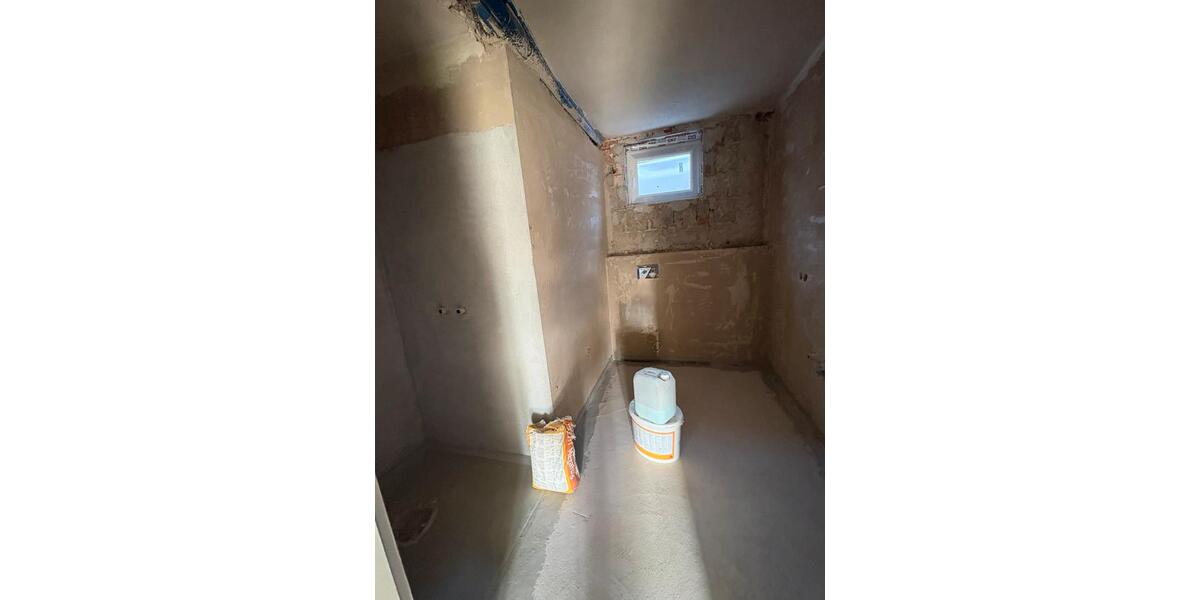 Erdgeschoßwohnung Nabburg - 3 Zimmer, 135 m&sup2;, 1.440&euro; | Angebot:25370217