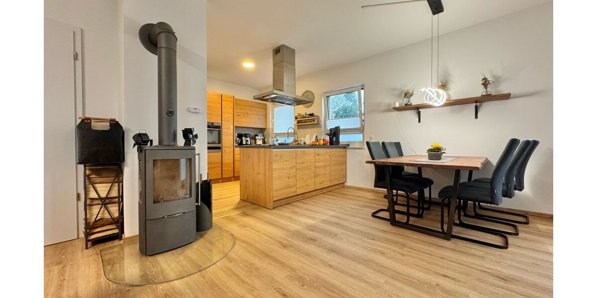 KFW-55 Wohnung mit Doppelgarage - Etagenwohnung Sarstedt Sarstedt | Angebot:25215177