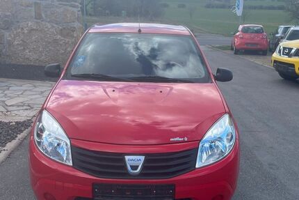 Dacia Sandero 30.000 km 2.990 &euro; Vollersroda 99438