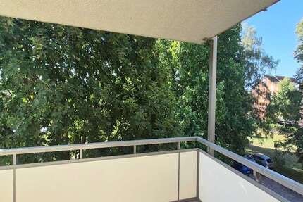 Wohnung Singen (Hohentwiel) Südstadt - 2 Zimmer, 48 m&sup2;, 570&euro; | Angebot:27111489