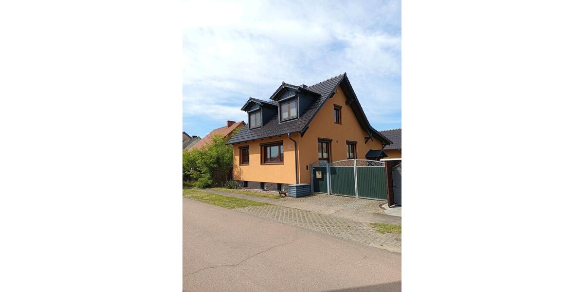 Einfamilienhaus Milower Land - 2 Zimmer, 135 m&sup2;, 460.000&euro; | Angebot:26960366