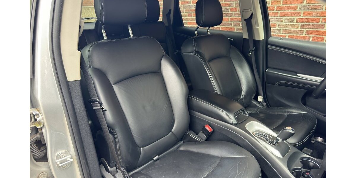 Fiat Freemont BLACK CODE AWD ALLRAD 136.000 km 9.999 &euro; Hamburg 22339